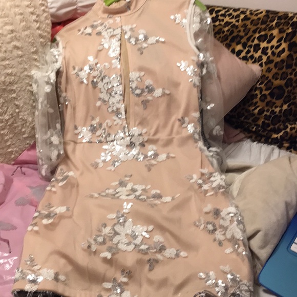 All sparkle glam party dress - Picture 3 of 8